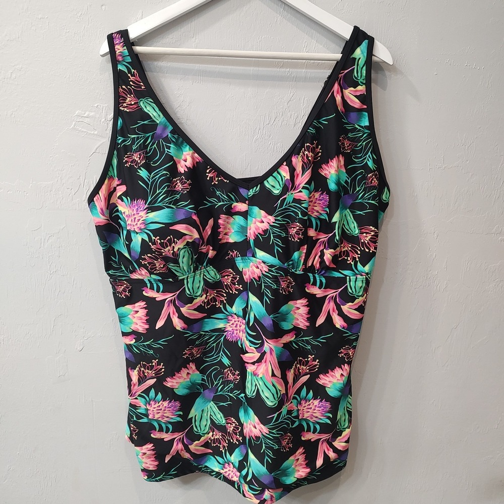 Your Best Look Swim Tank Sz 24W Tankini Top Floral Tropical Built In Cup Adjust